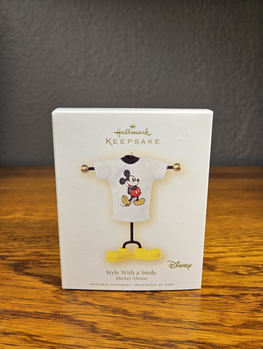 Hallmark Keepsake Style With A Smile